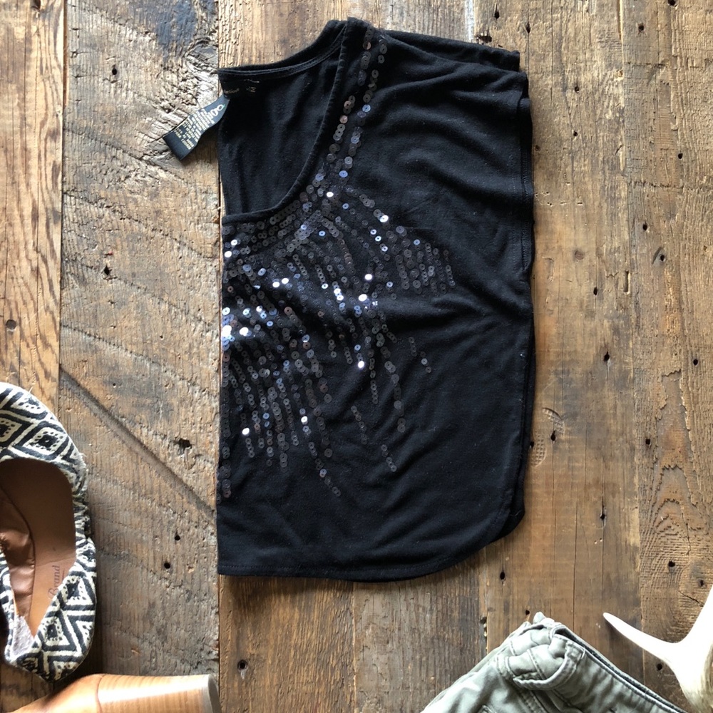 Grass | Black Sequin Top